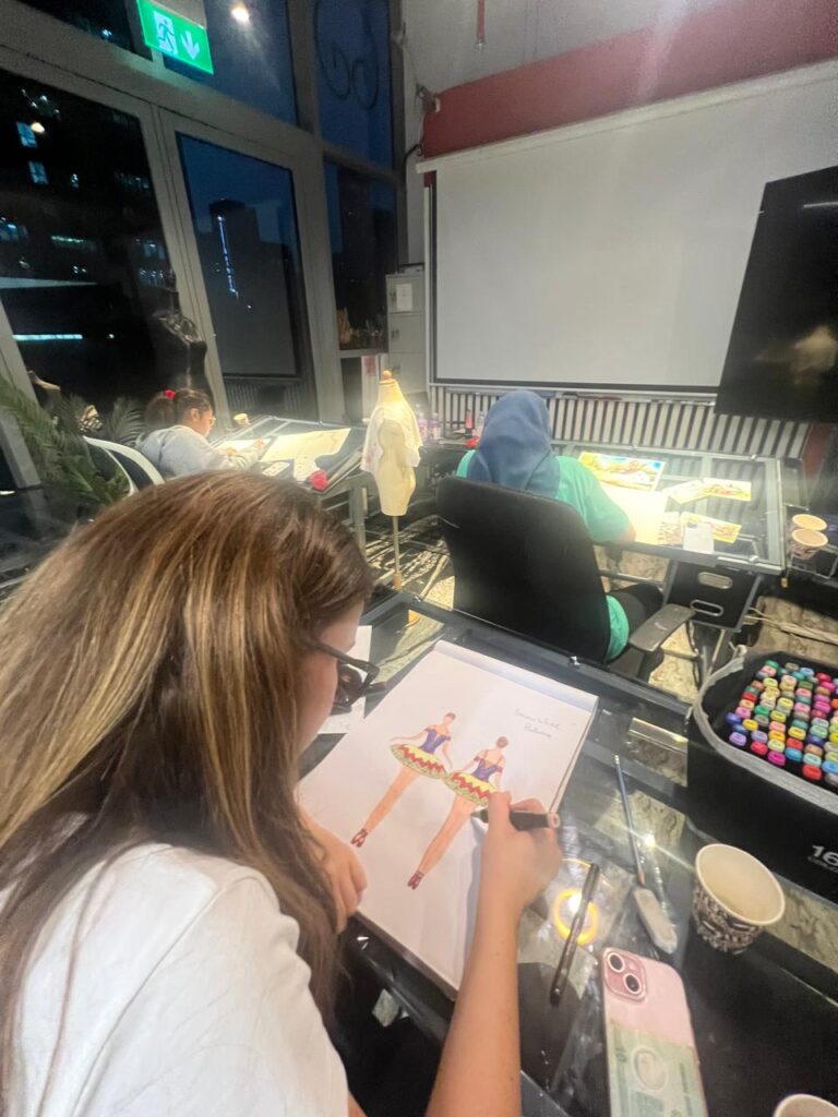 Fashion Design for Teens (Age 12 to 14)